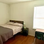 Room Near Downtown Dallas4